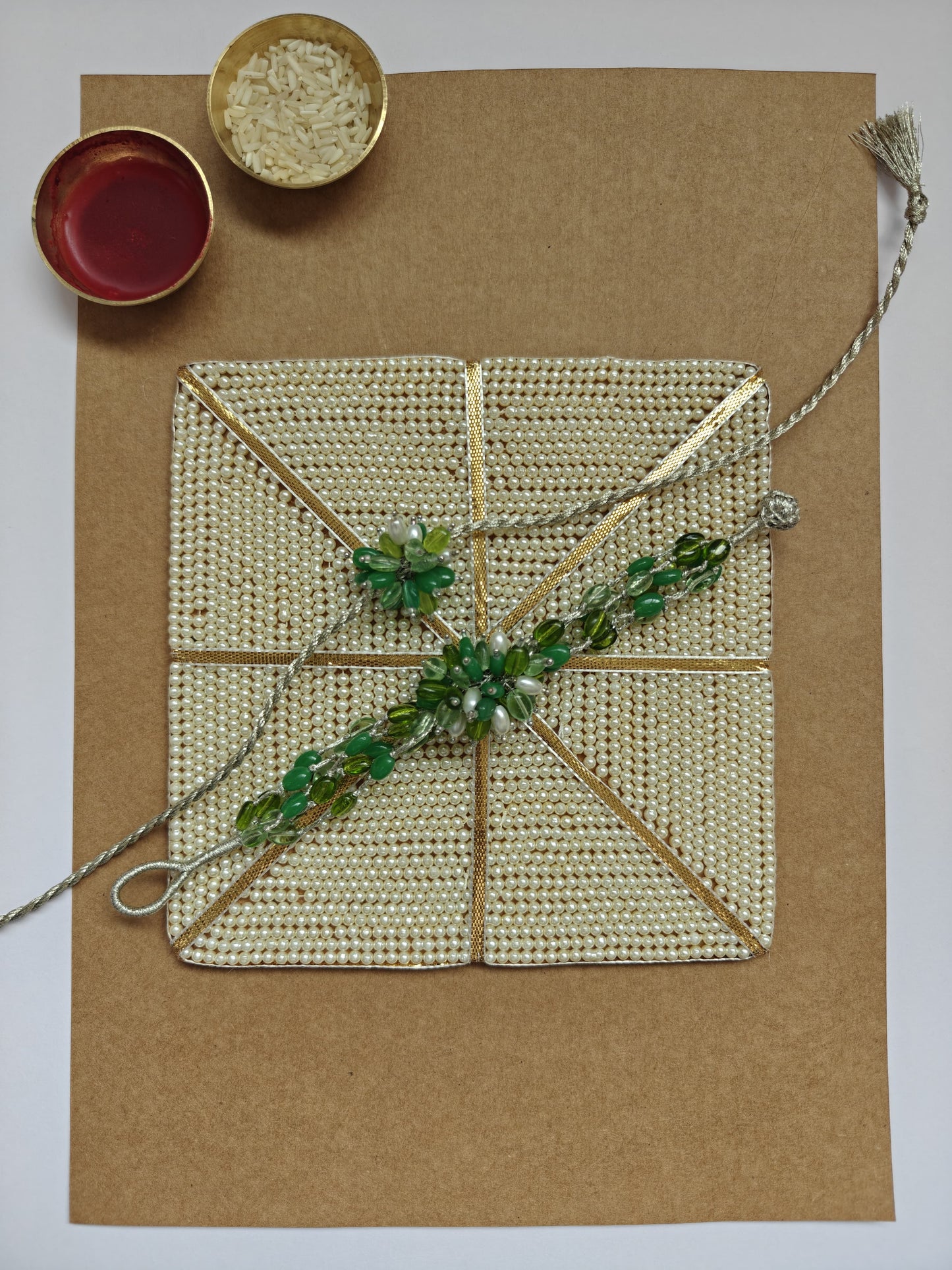 Green stone Rakhi & Lumba set